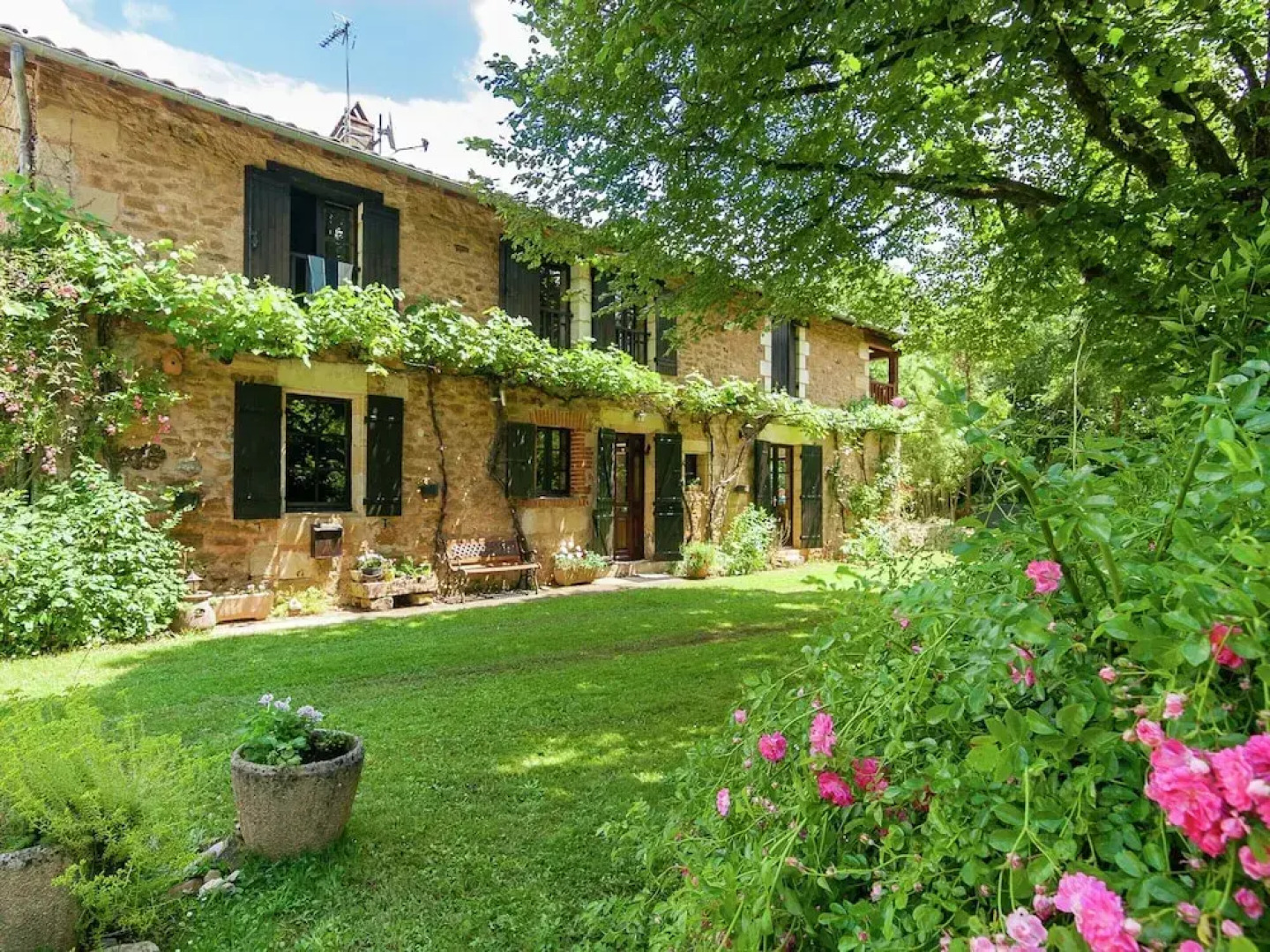 Spacious Farmhouse With Private Heated Pool in a Rustic Garden