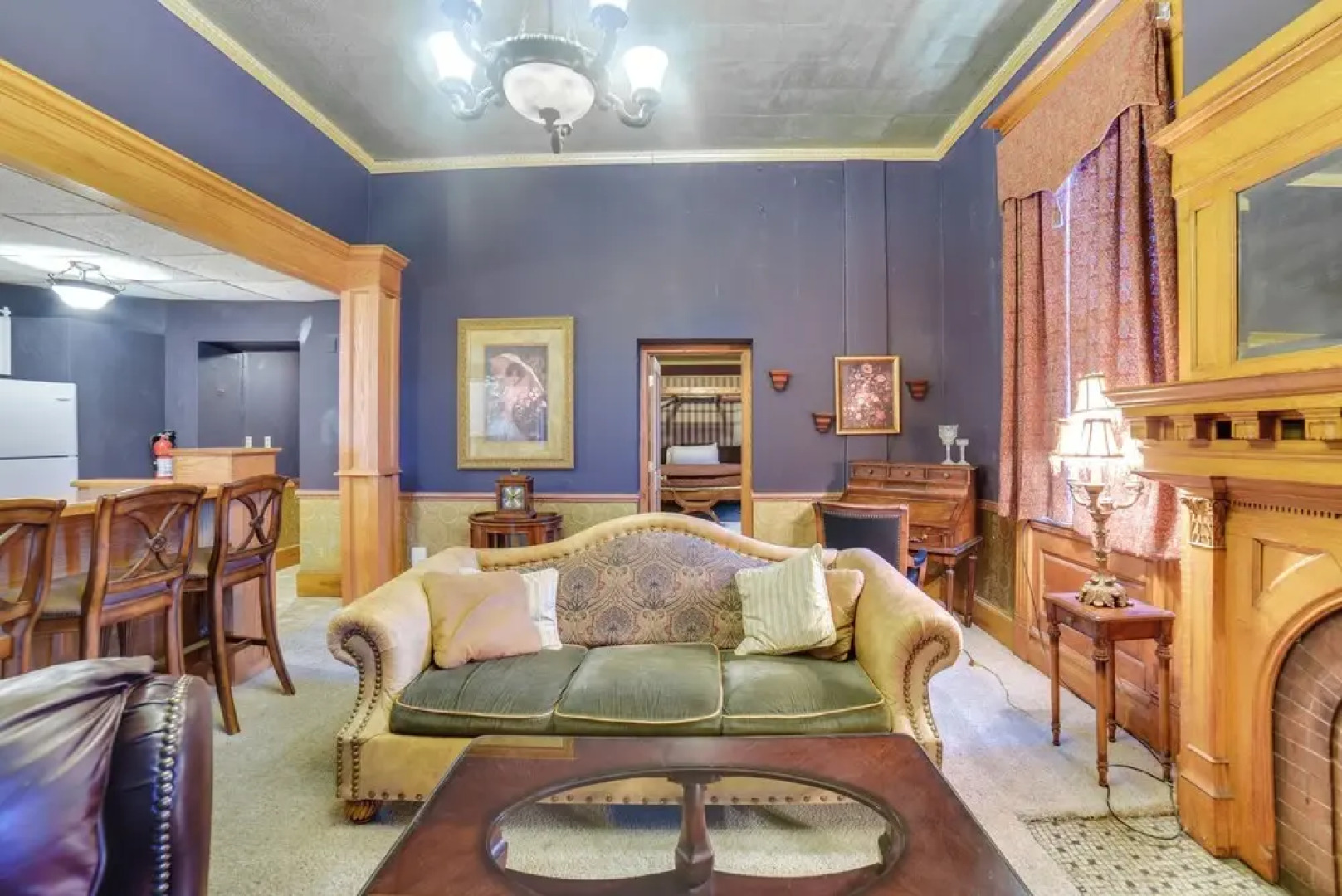 Yankton Apt: 1 Mi to Mount Marty University!