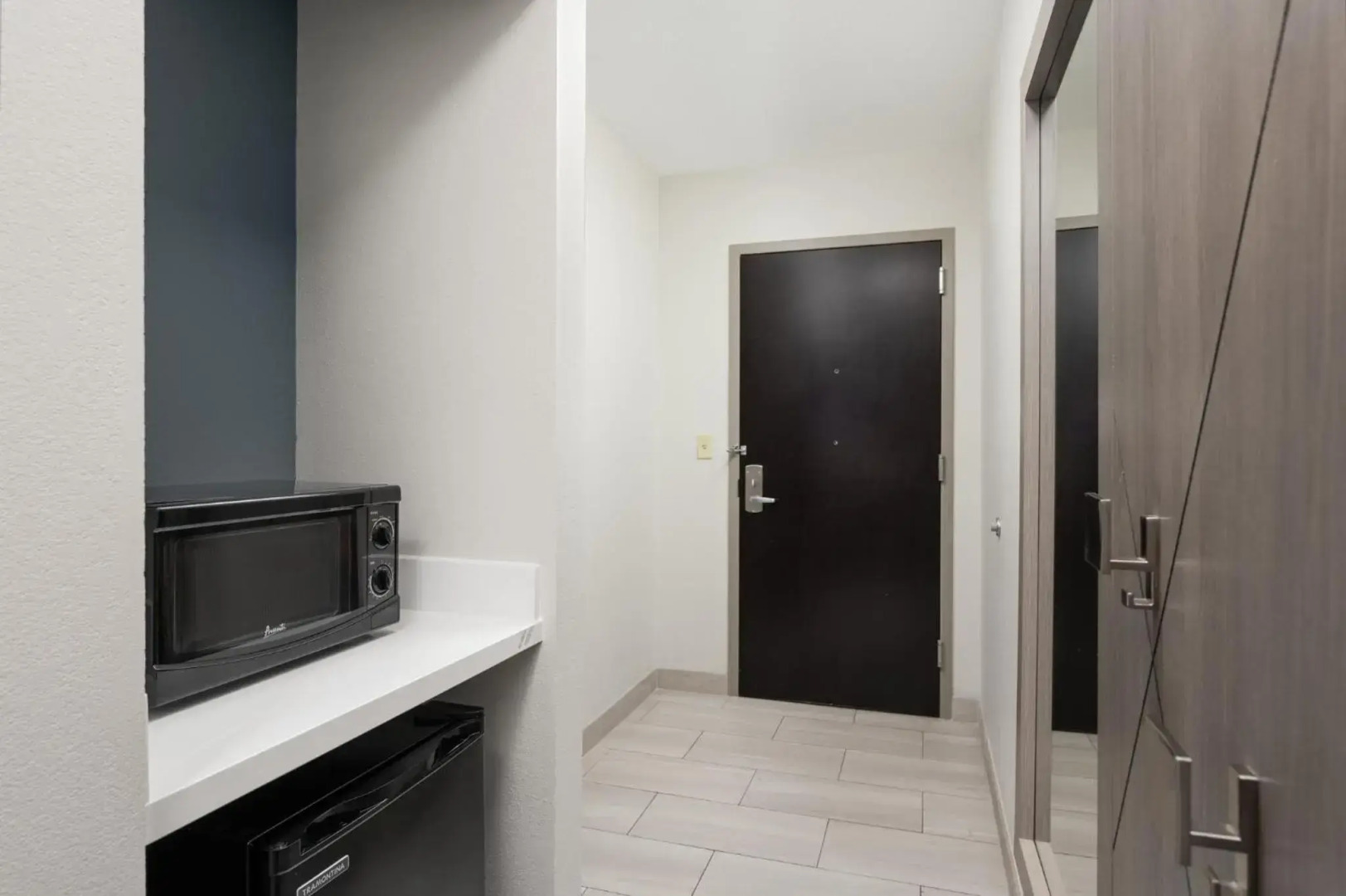 Holiday Inn Express & Suites Newport S by IHG