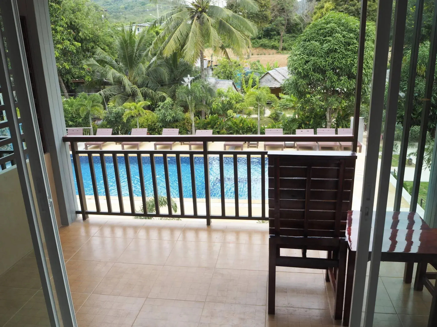 Hatzanda Lanta Resort