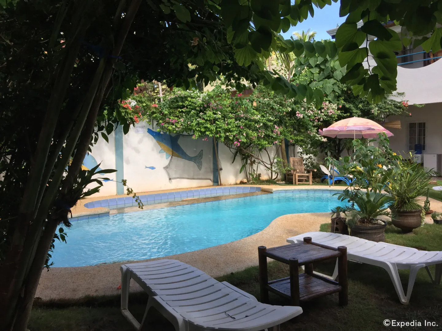 Acacia Sunset Village Inn