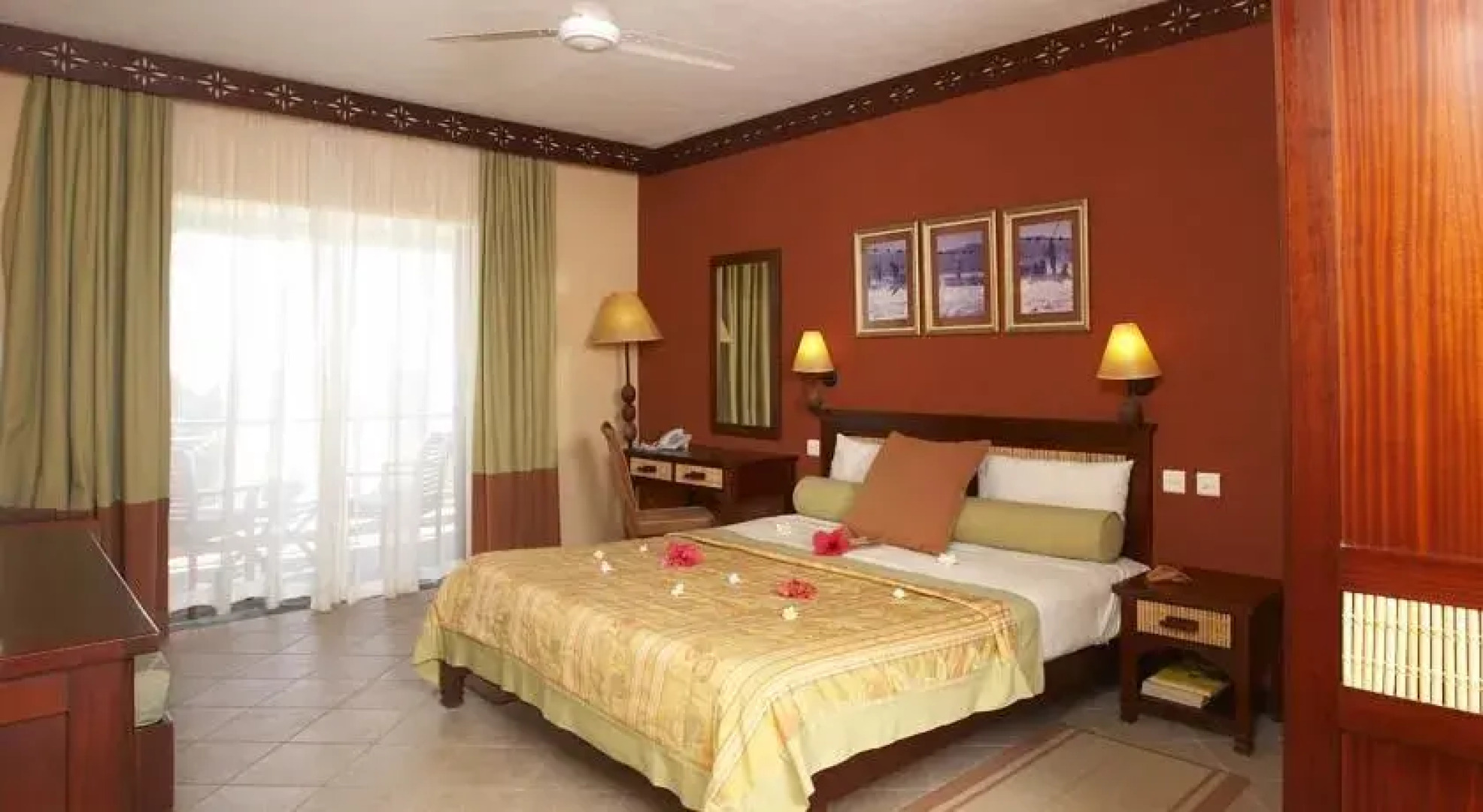 Pointe Venus Hotel & Spa