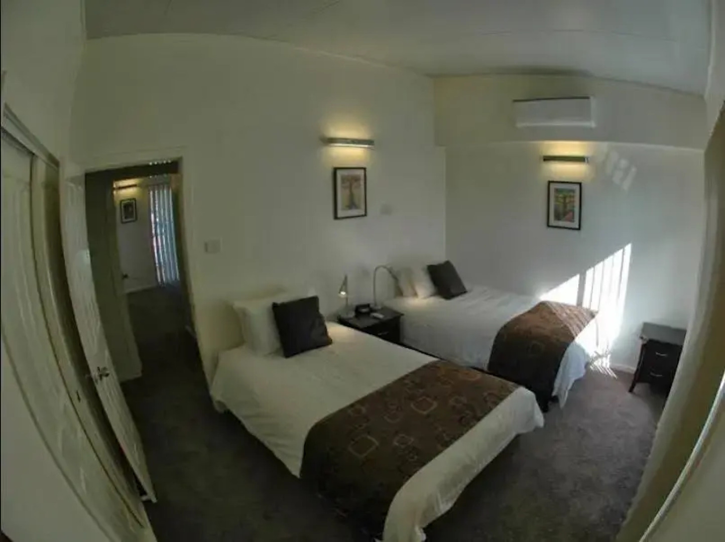 Executive Oasis Narrabri Apartments