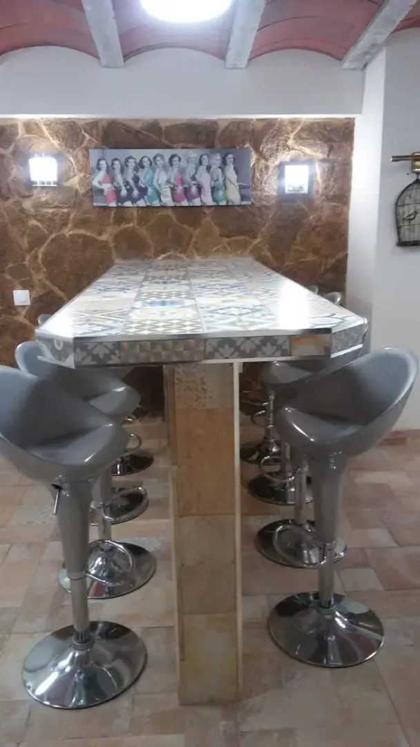 Los Jardines De Lola