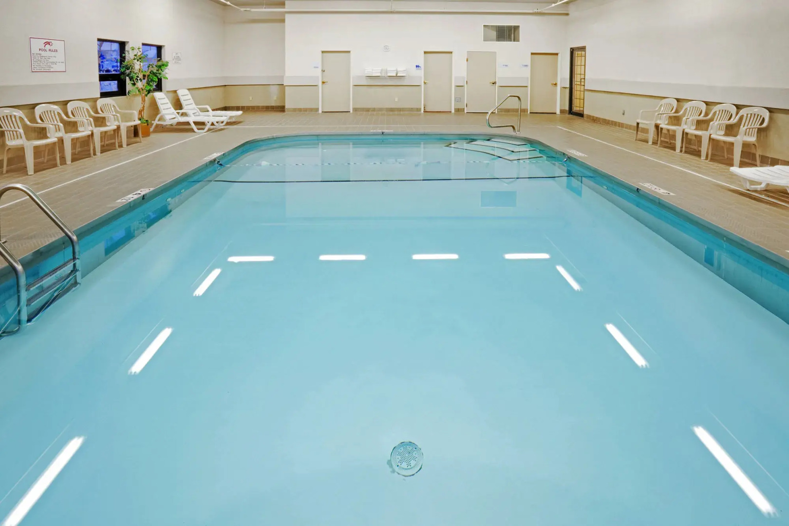 Holiday Inn Express & Suites Lebanon by IHG