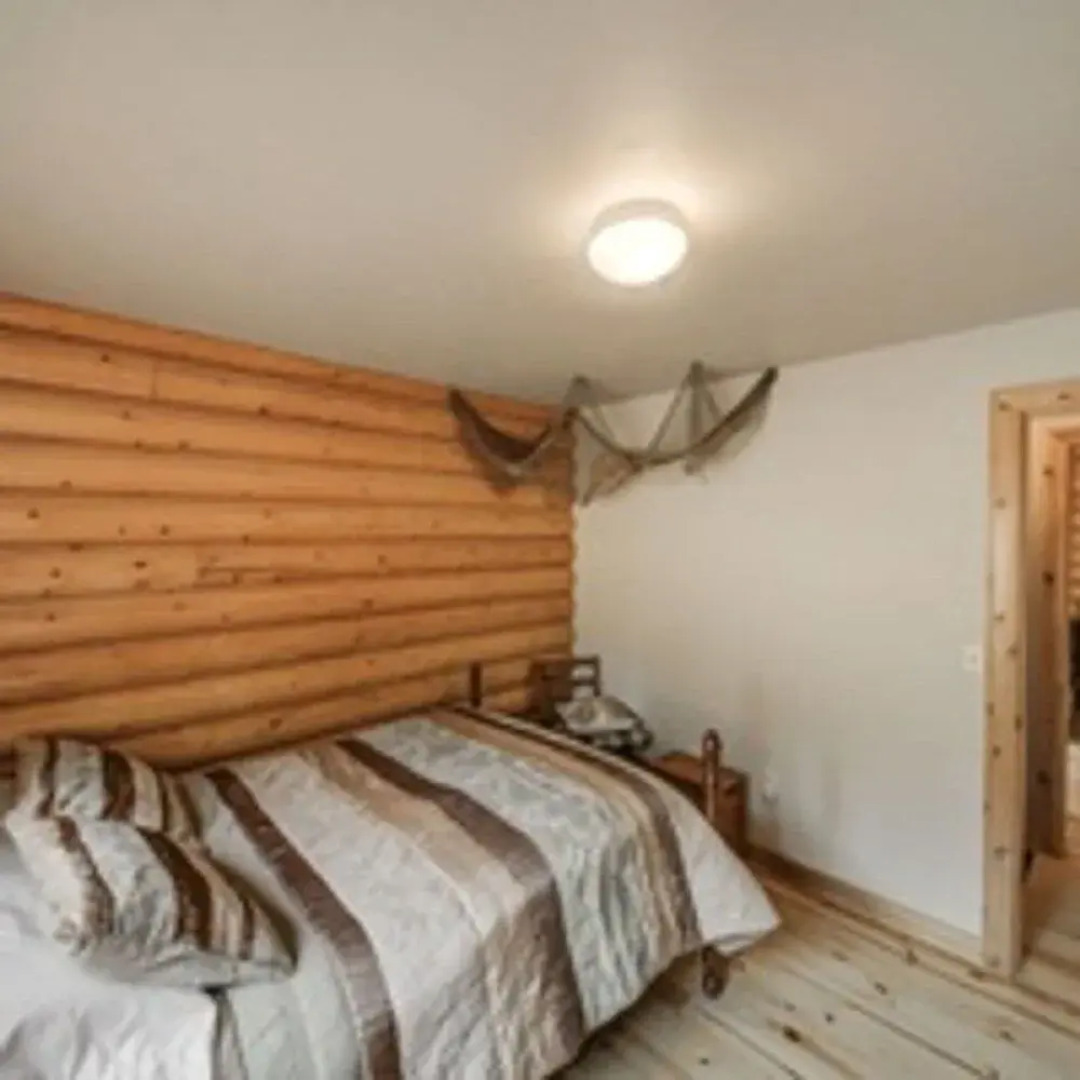 Cascade Log Cabin by Casago Mccall - Donerightmanagement