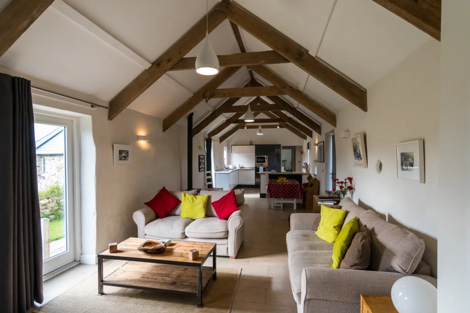 The Dairy - Luxury Cottage Hot Tub and Summer House Countryside Views Pet Friendly