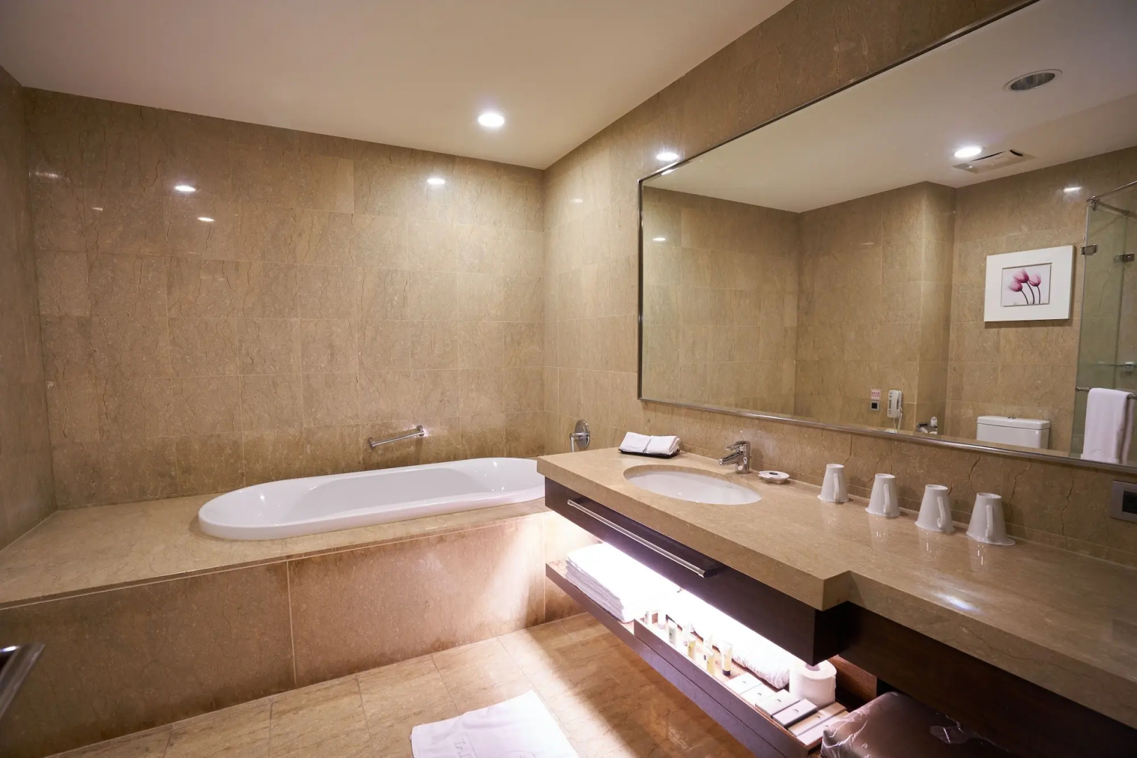 Taipung Suites