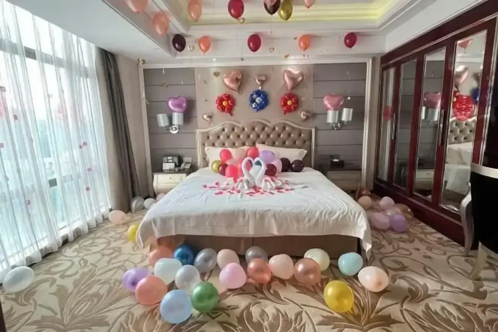 Ballad Jin Ling Hotel