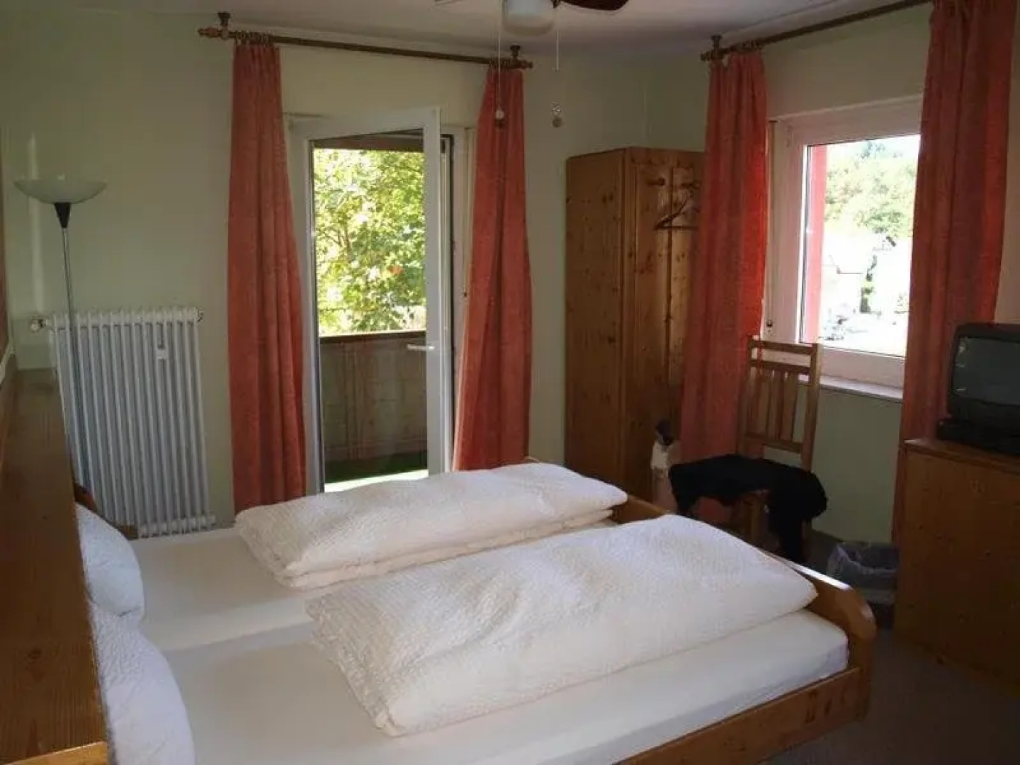 Longhorn Ranch Countryhotel - Garni