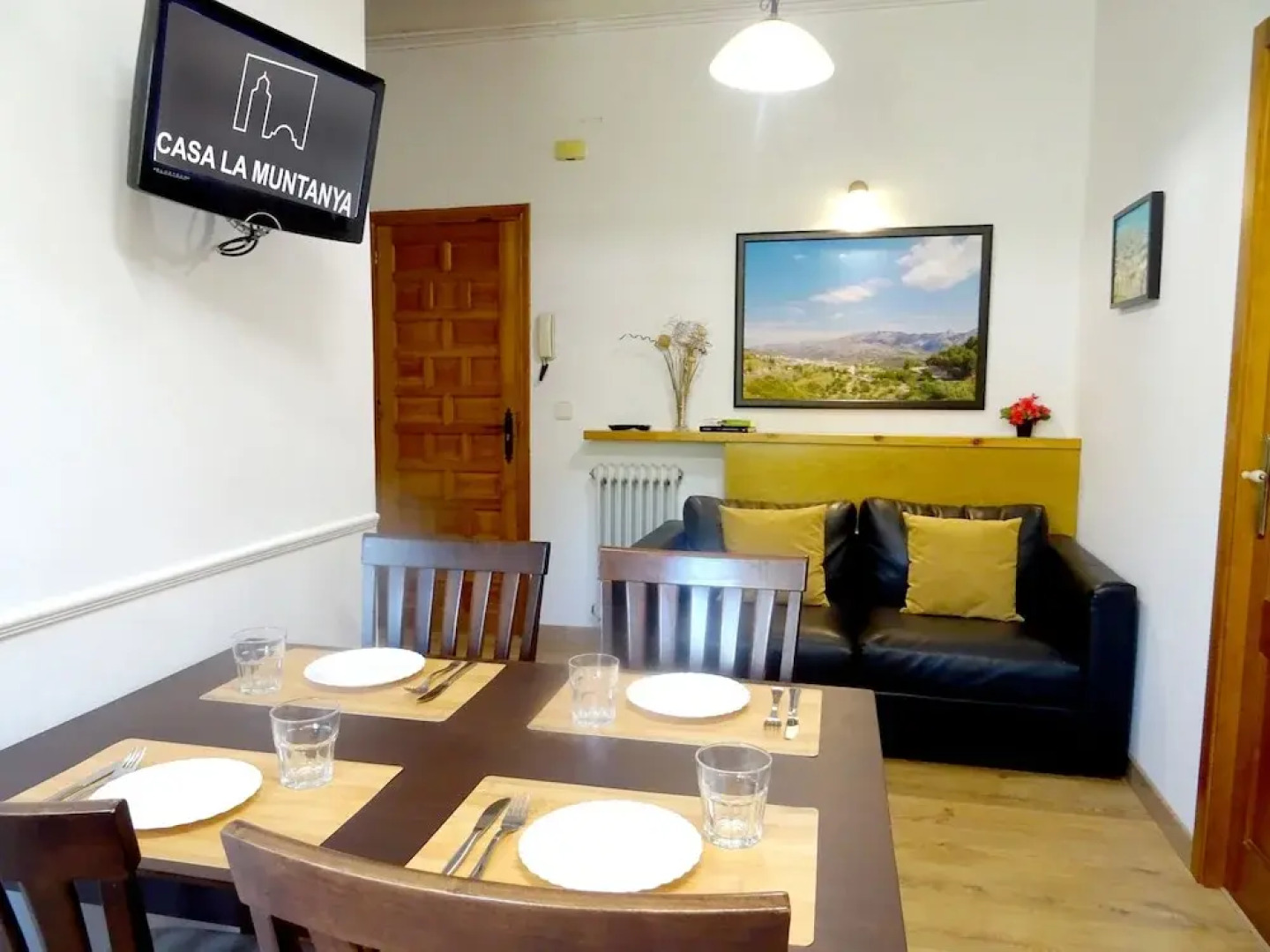 Apartamentos Casa La Muntanya