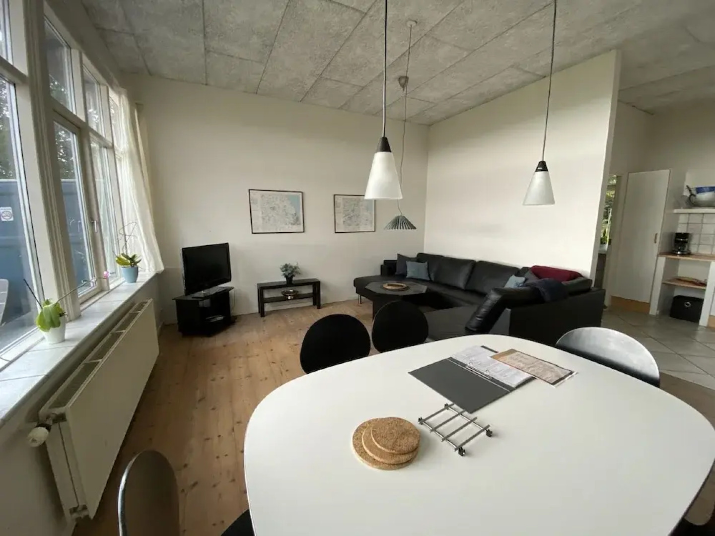 Skaerven Beachfront Condos and Cottage