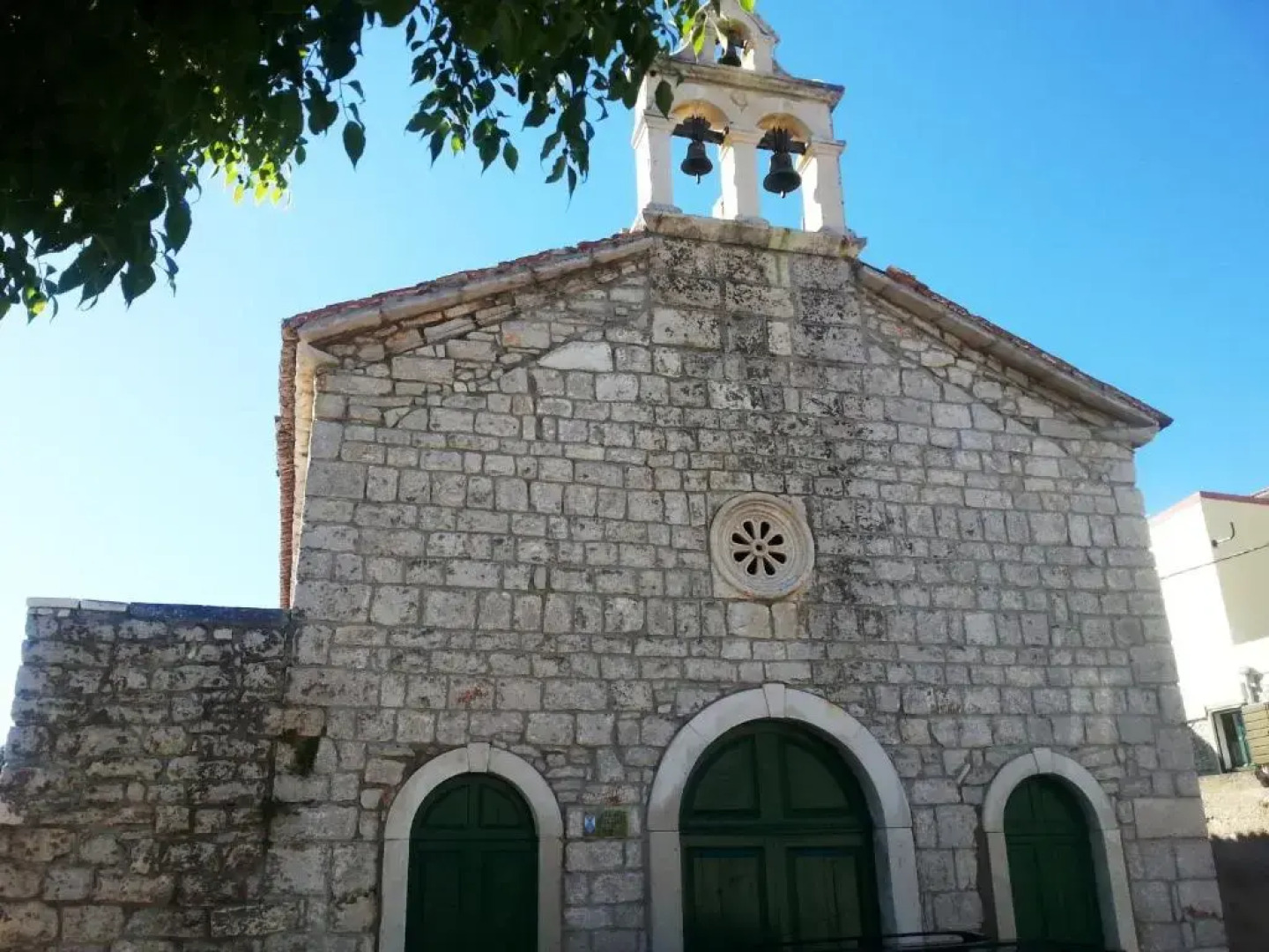 Apartments Valentina Tisno