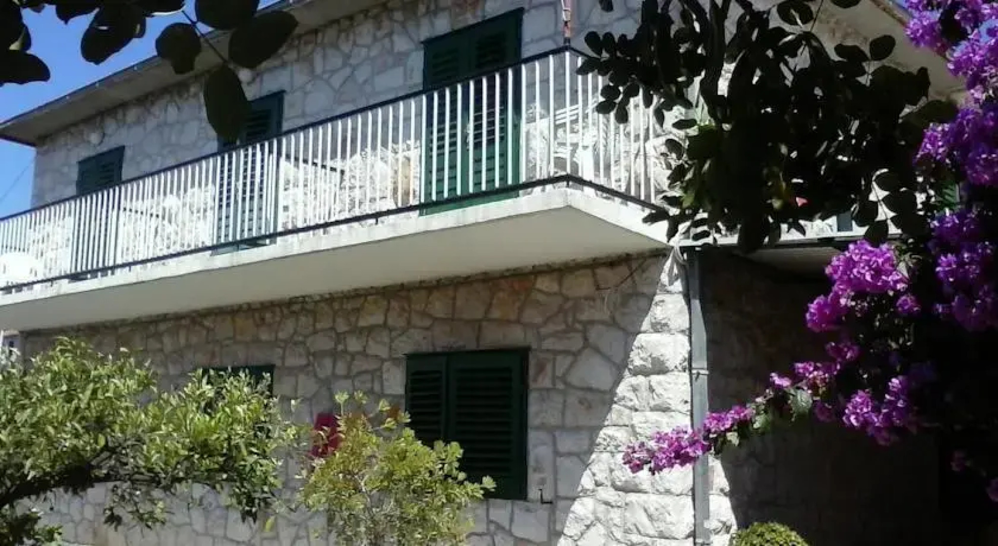 Apartments and Rooms Batoš