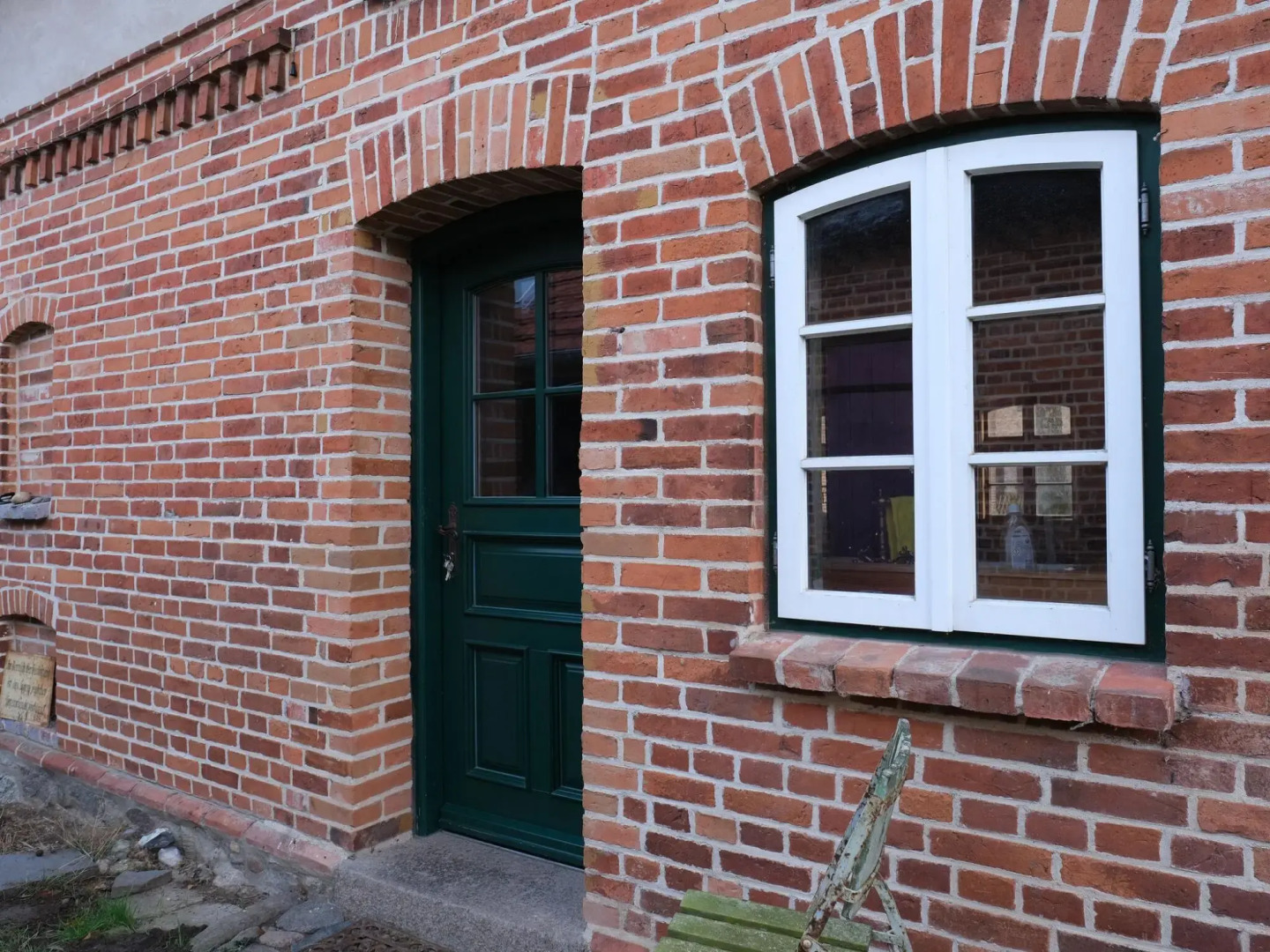 Peaceful Escape in Neu Karin