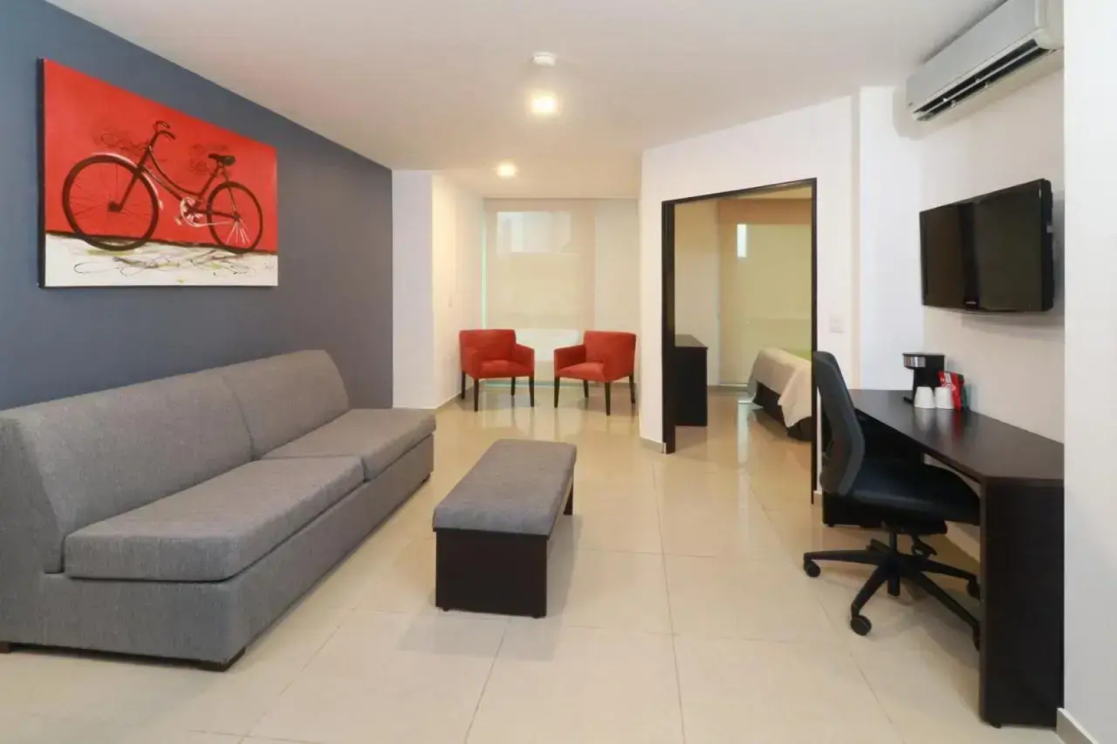 Courtyard by Marriott Guadalajara Andares