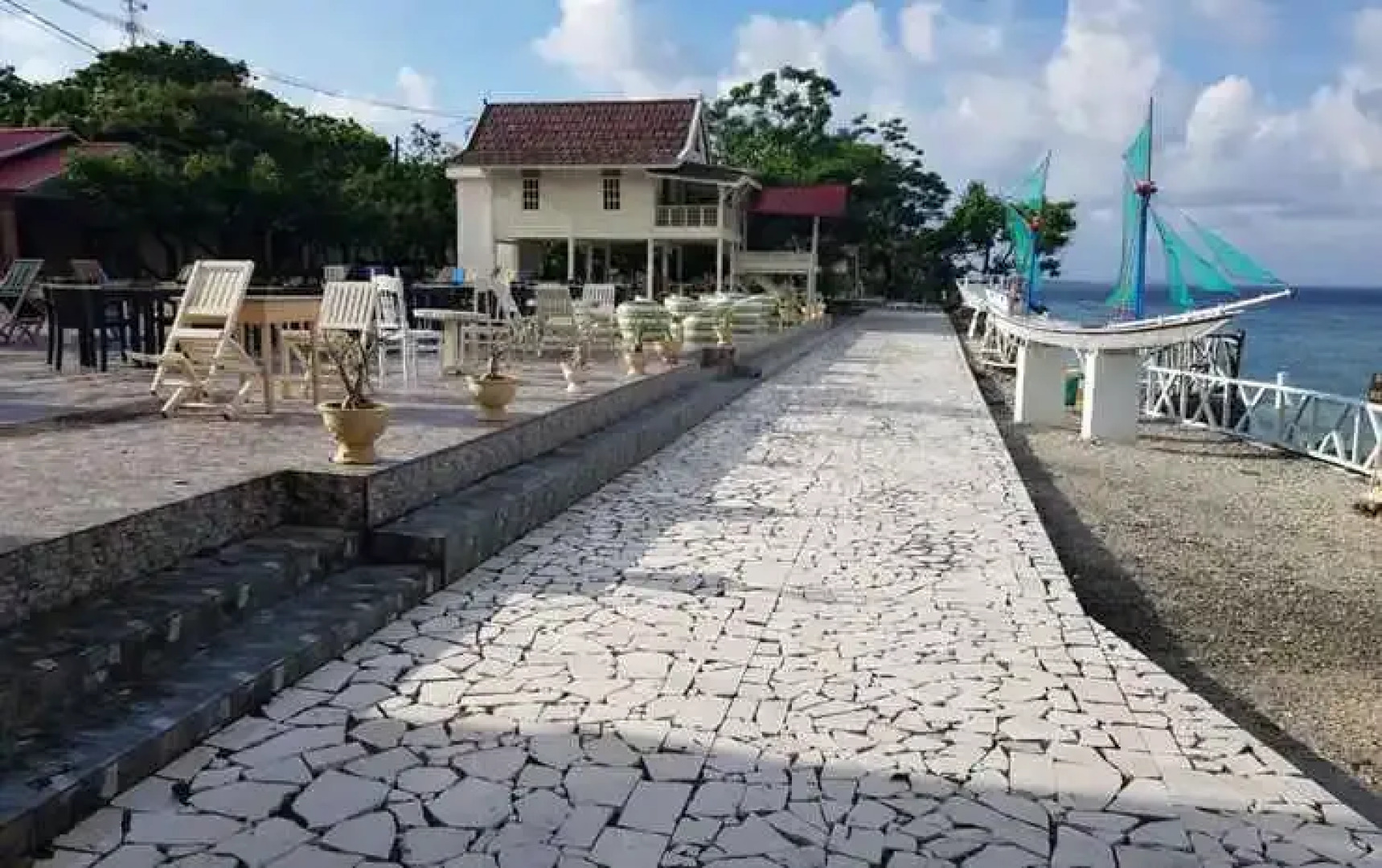 哈科纳玛塔塔度假村(Hakuna Matata Resort)