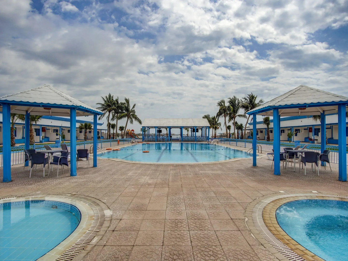 OYO 242 Al Ahlam Resort Al Leith