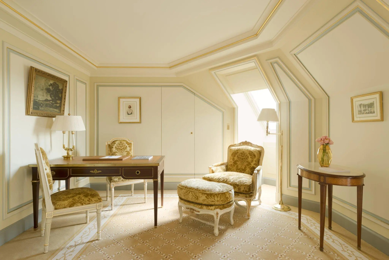 Отель Ritz Paris
