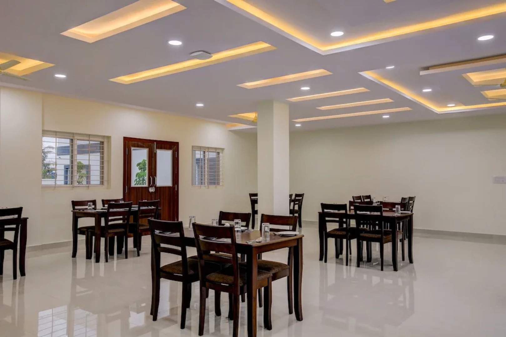 Hotel Royal Suites