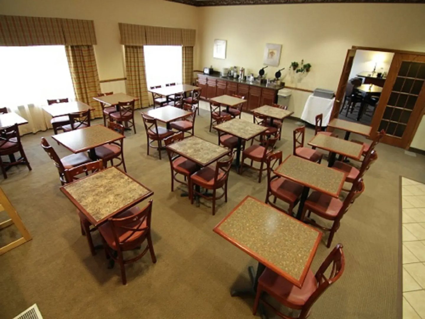 Town & Country Inn and Suites