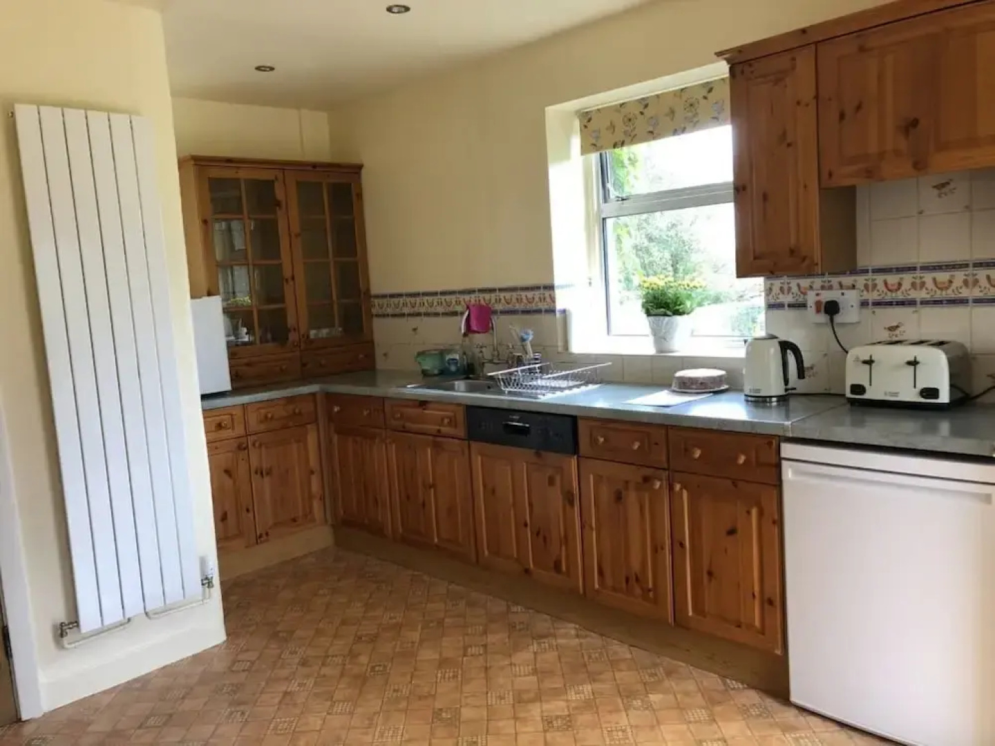 Beautiful 3 Bedroomed Cotswolds Farmhouse