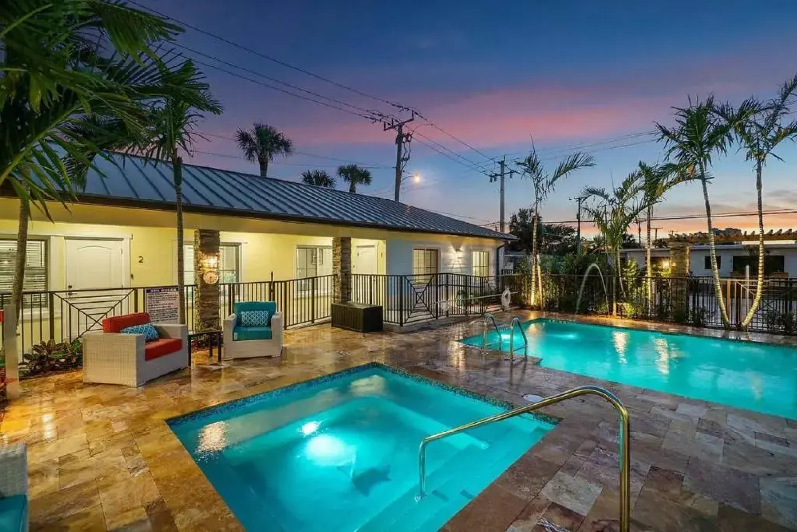 Bermuda Bungalows (Tropical Island Getaway)