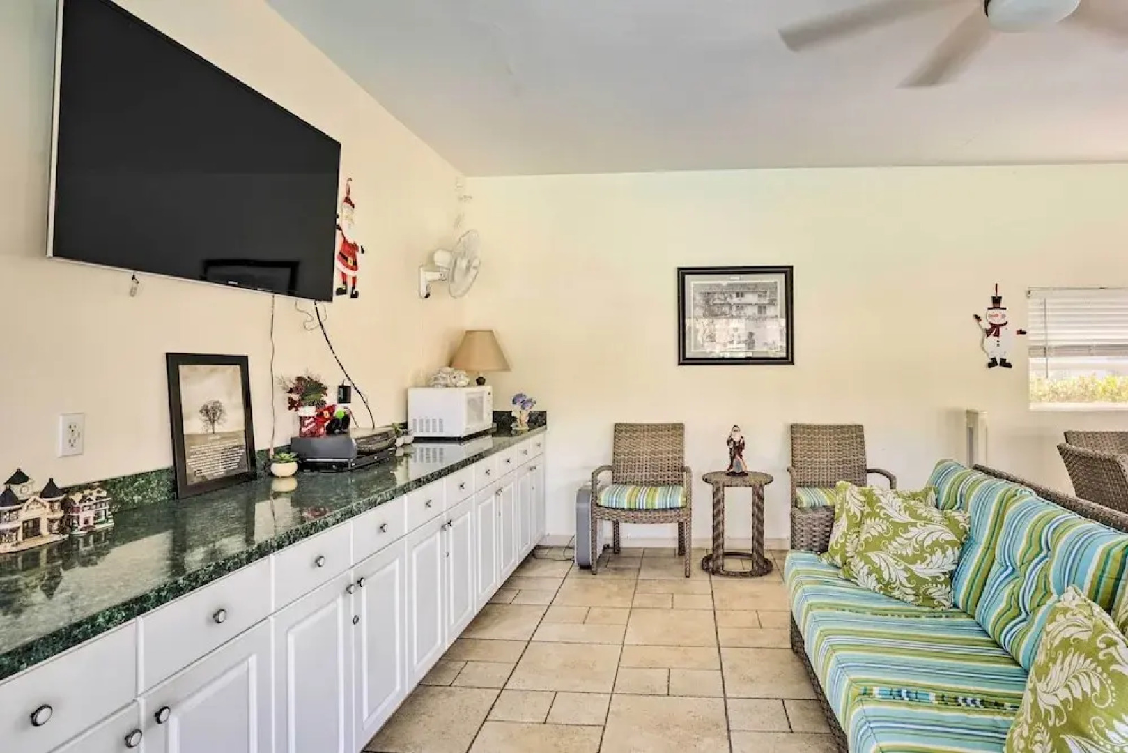 Marco Island Condo ~ 1 Mi to the Beach!