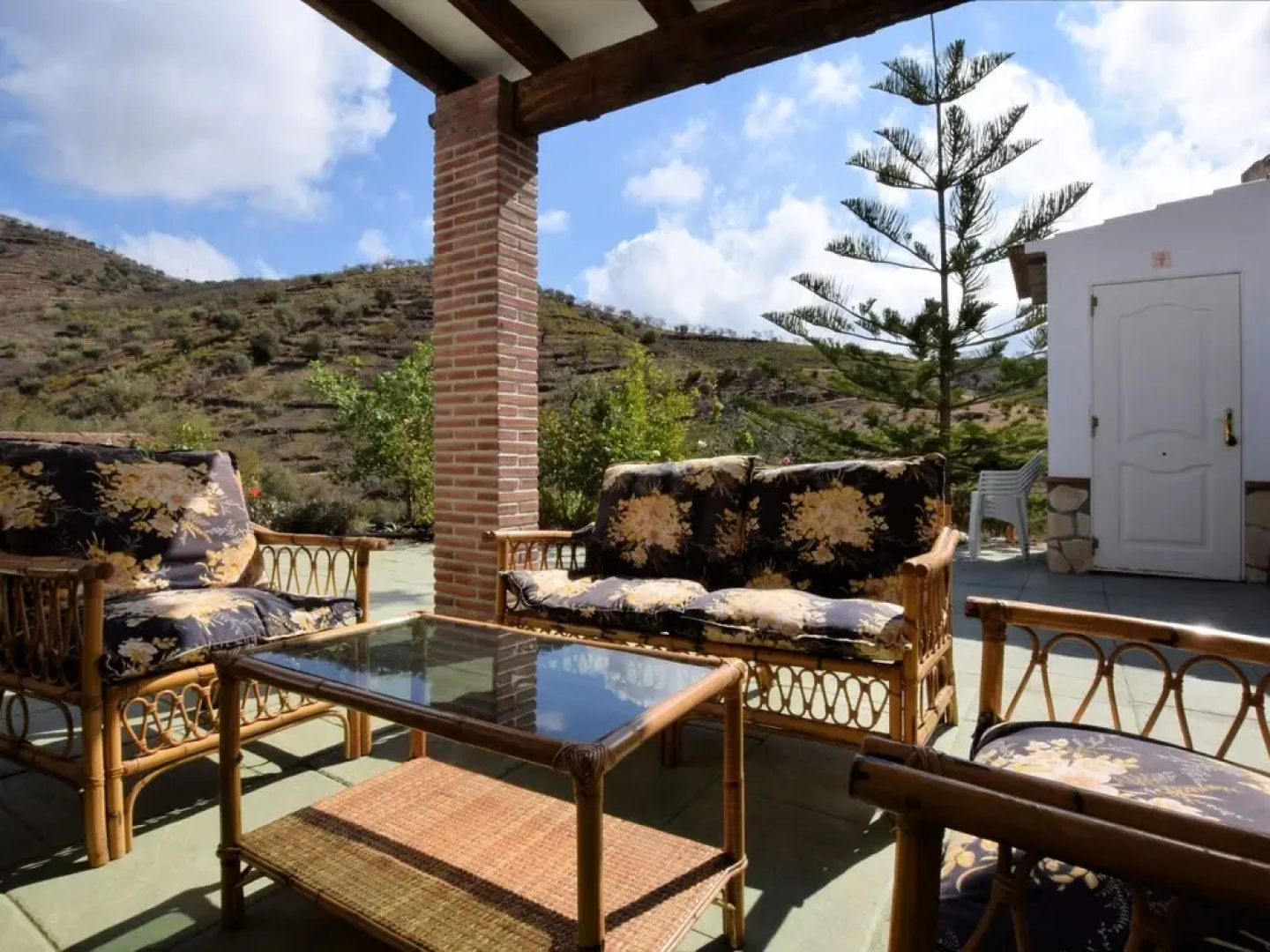 Detached Holiday Home With Private Pool and Beautiful Location Near Arenas
