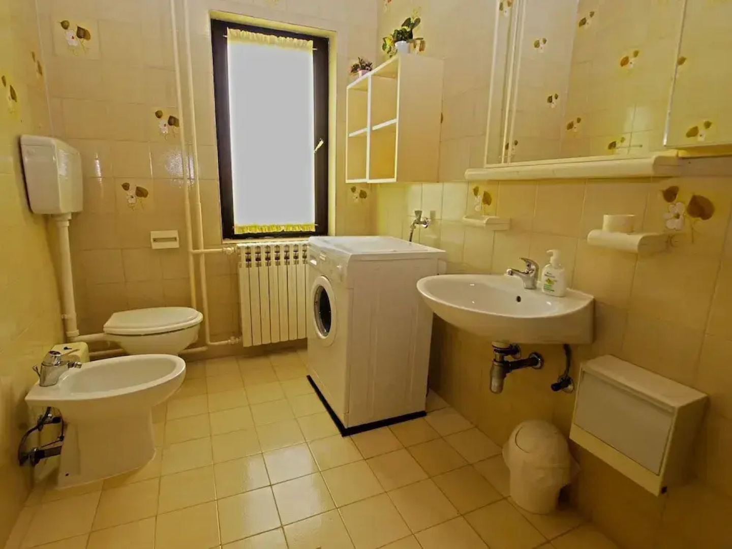 Apartment 417