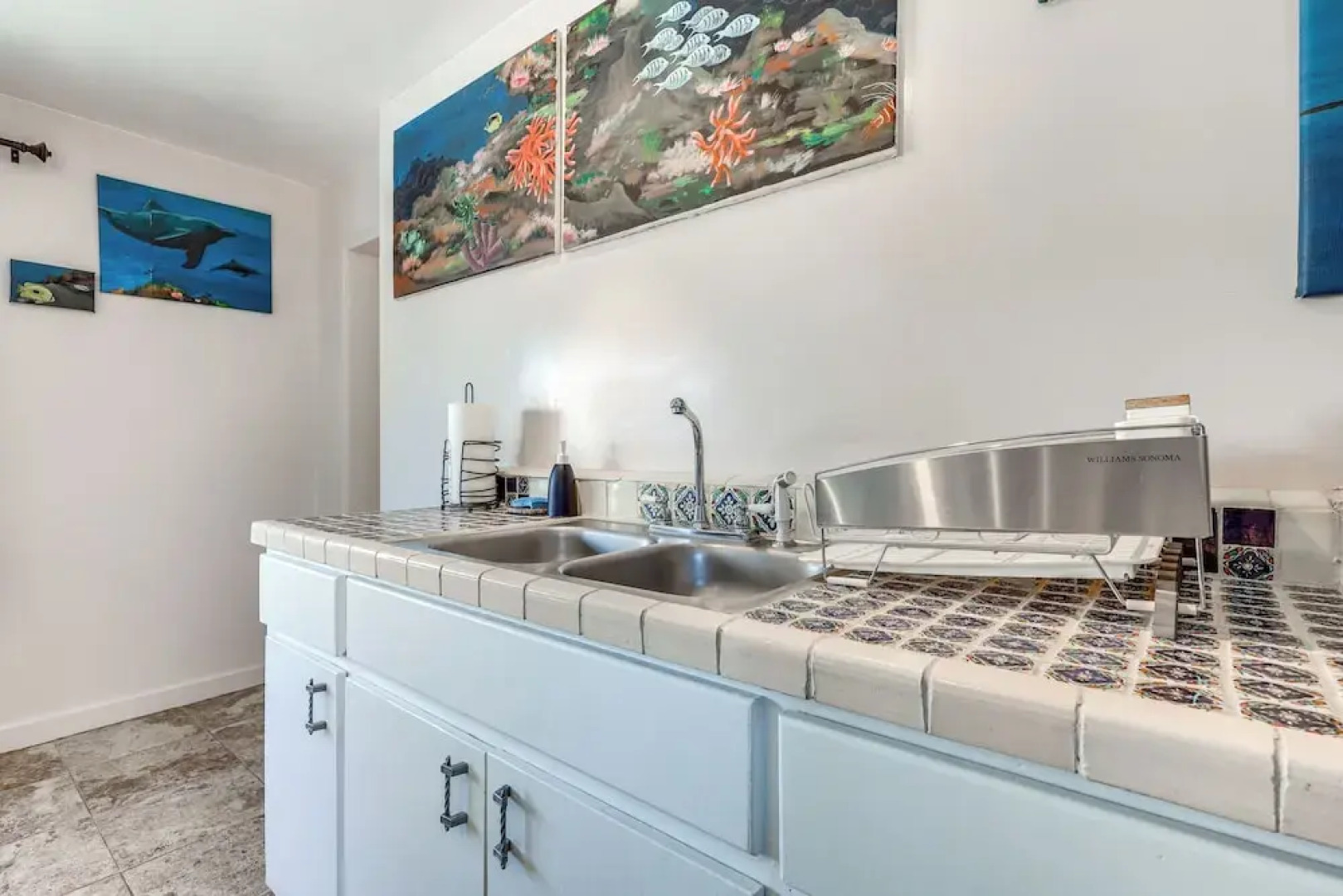 Artsy Studio w/ Patio: 25 Mi to Santa Fe