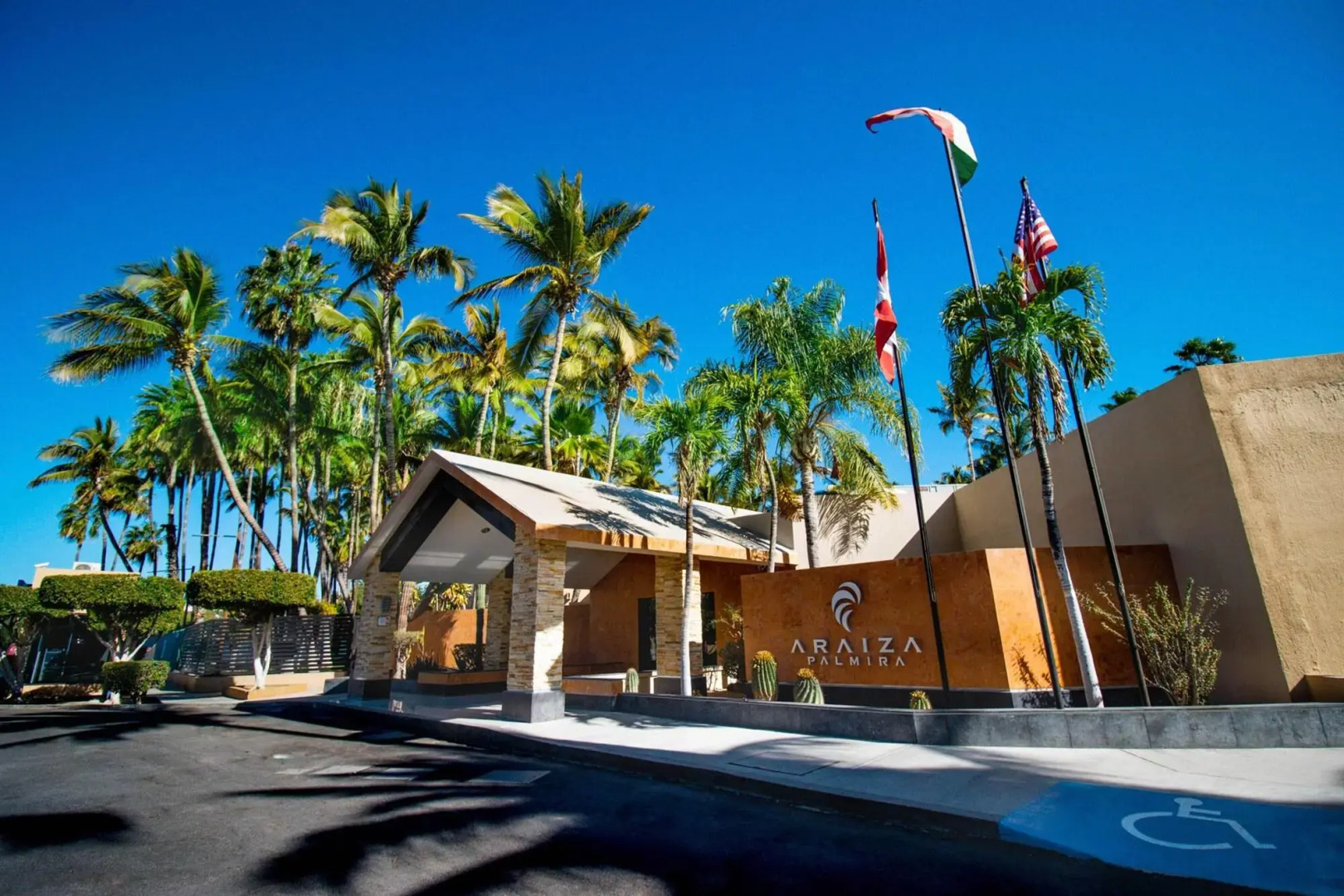 Araiza Palmira Hotel