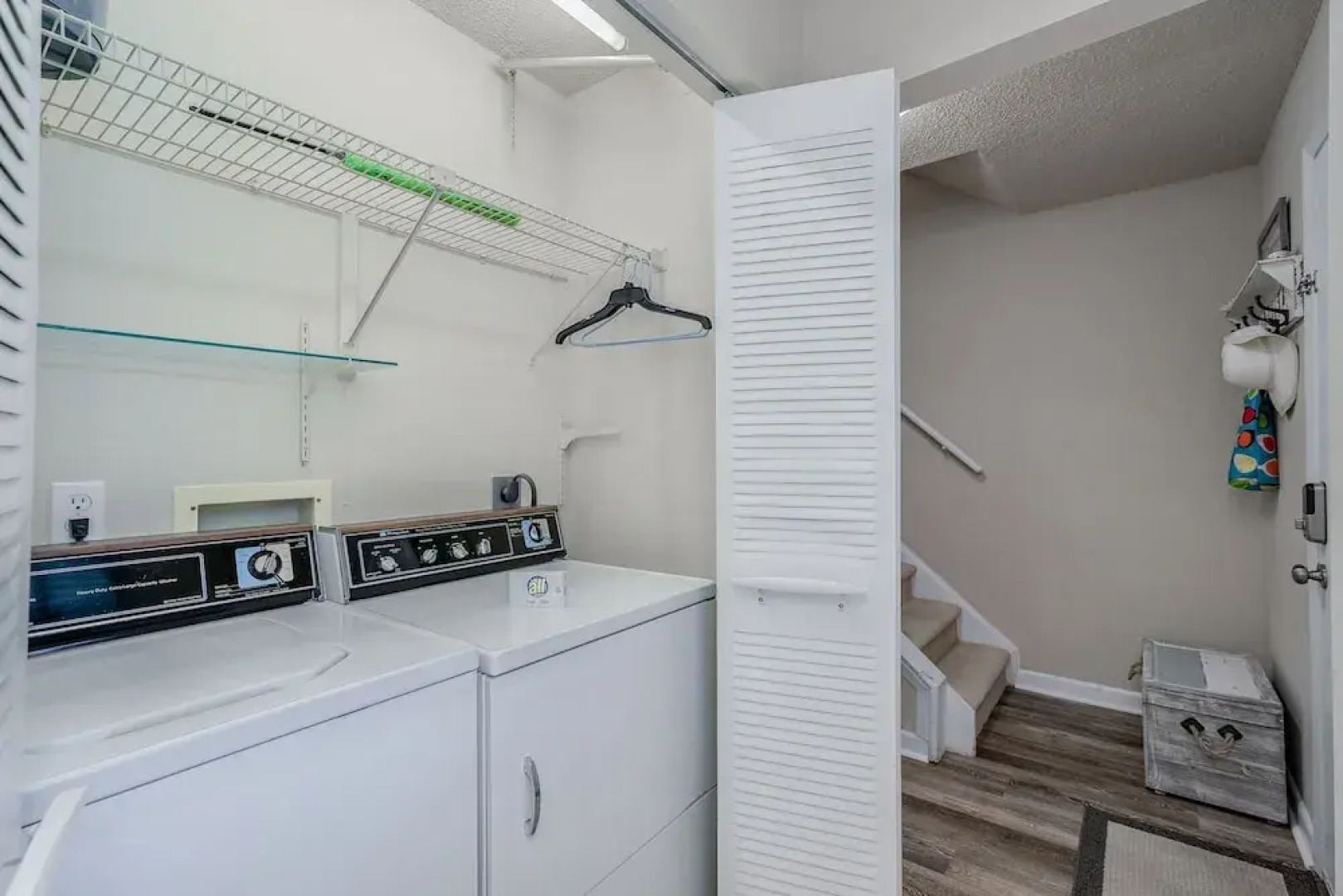 Seashell 19 by Vtrips