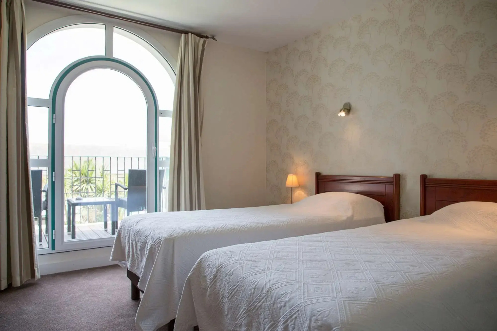 Clos de Vallombreuse, The Originals Relais