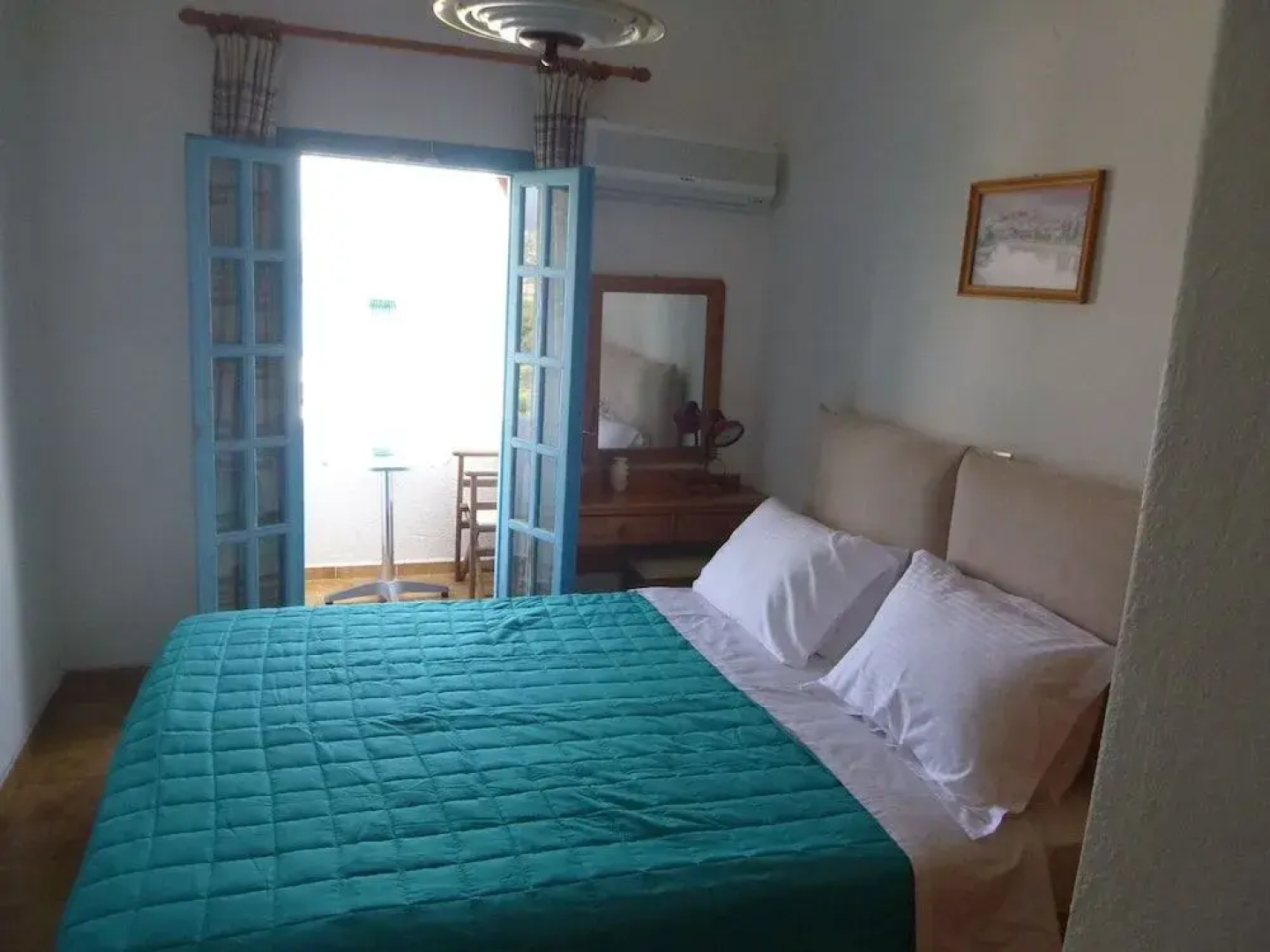 Stavros Apartments