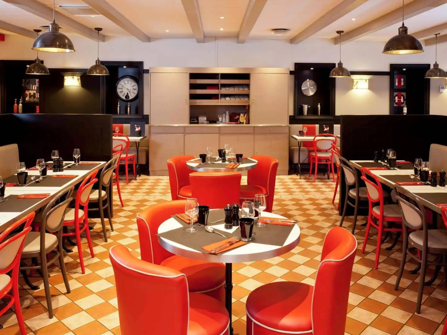 ibis Paris La Défense Esplanade