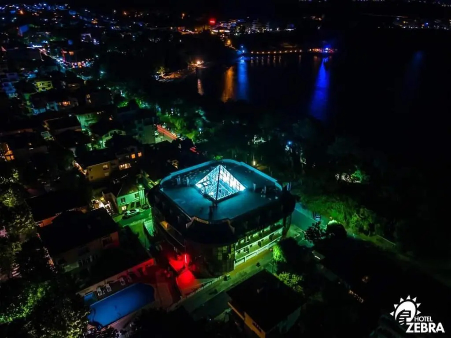 Hotel Zebra