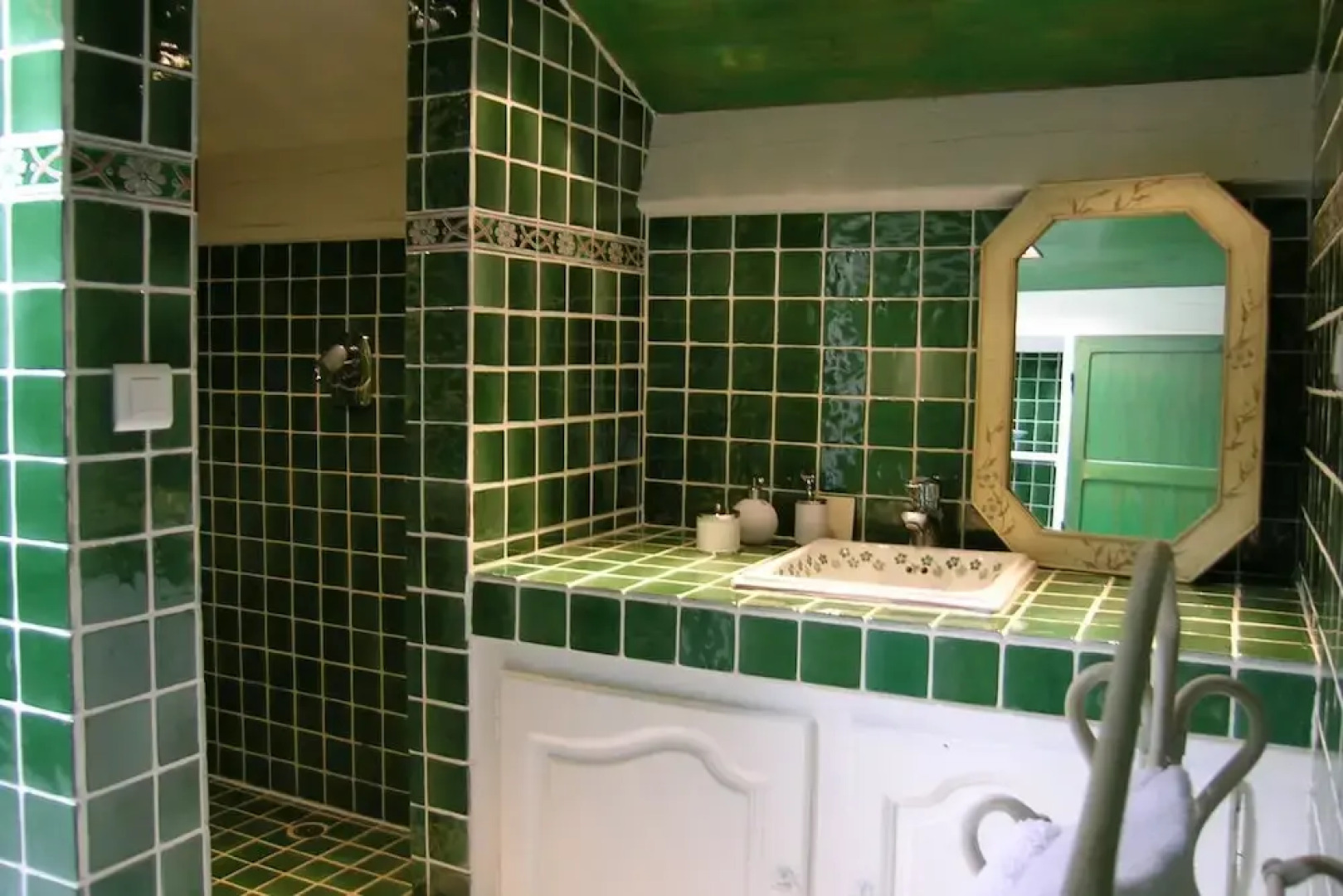 Villa Aimee Luxury Apartments With Heated Pool