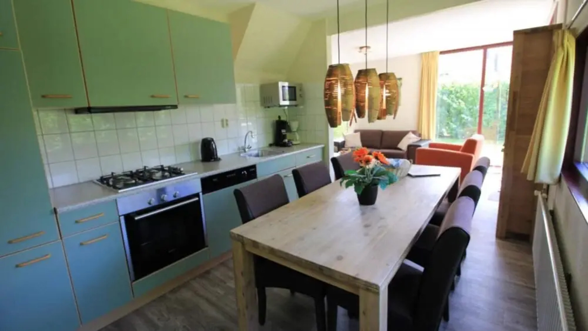 HVZ Iris 6p in Heinkenszand