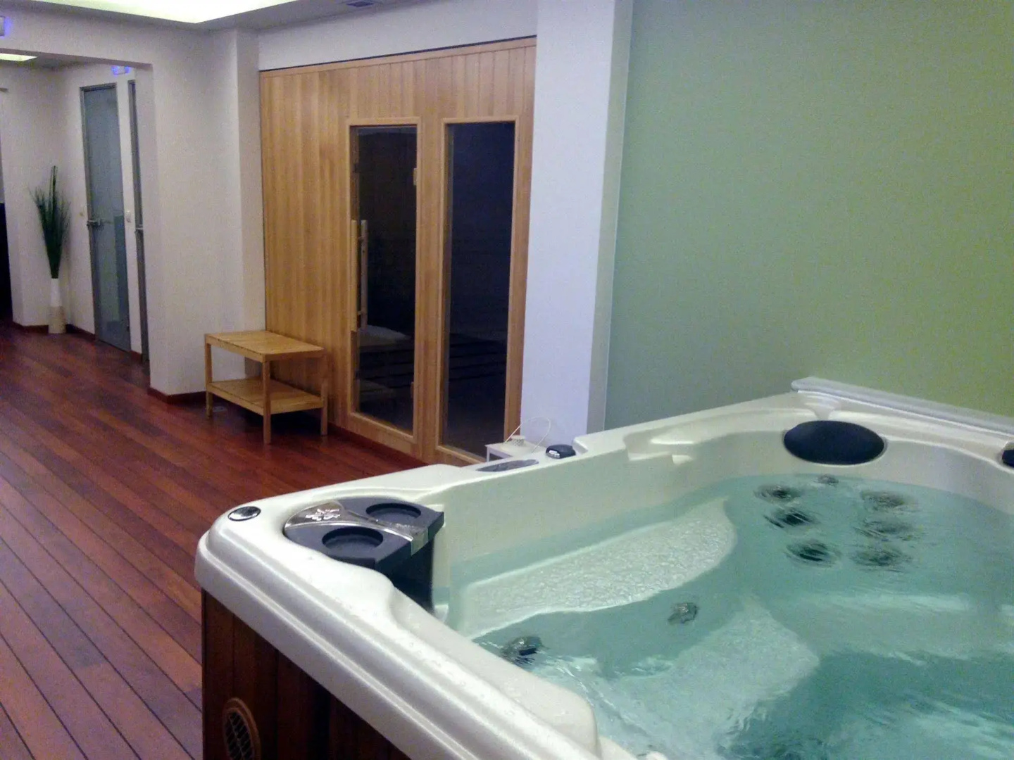Long View Resort & Spa Rooms & Apartments