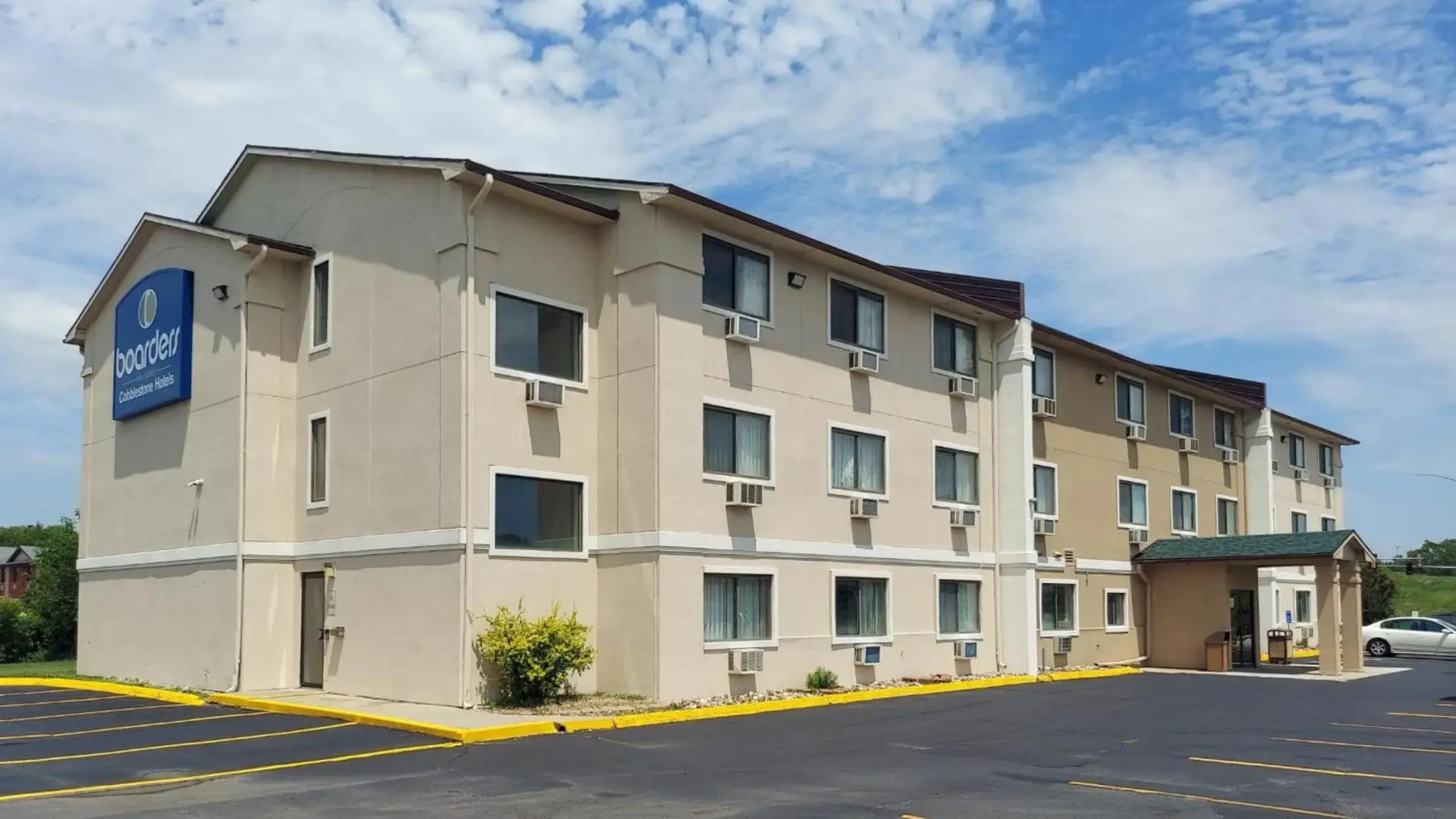 Boarders Inn & Suites by Cobblestone Hotels - Waterloo/Cedar Falls