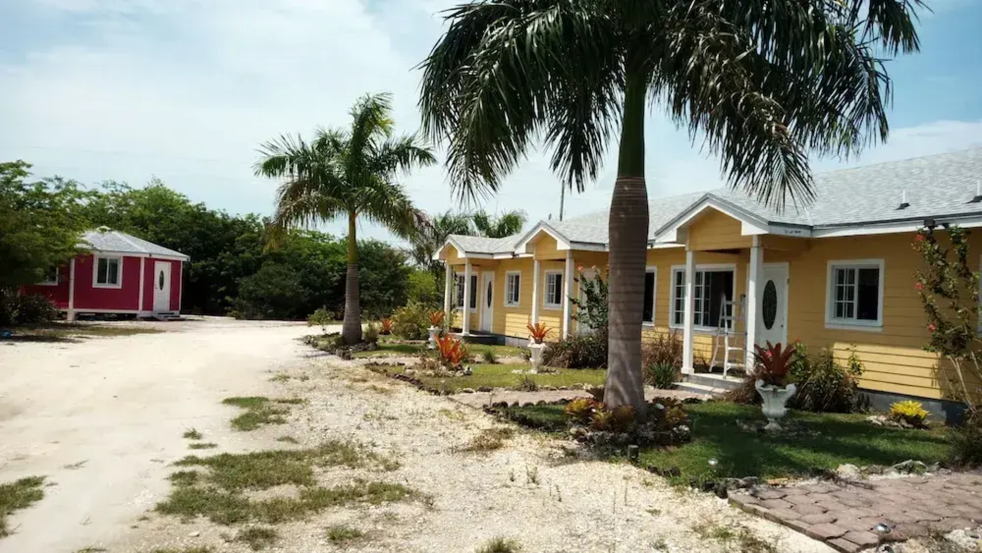 Country Cove Inn