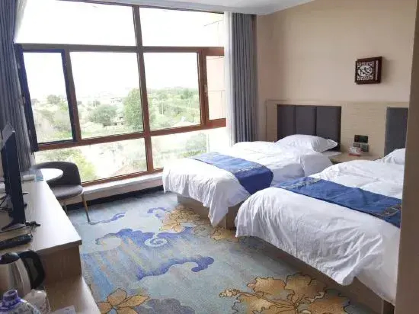 zhenglabqi xiyue hotel