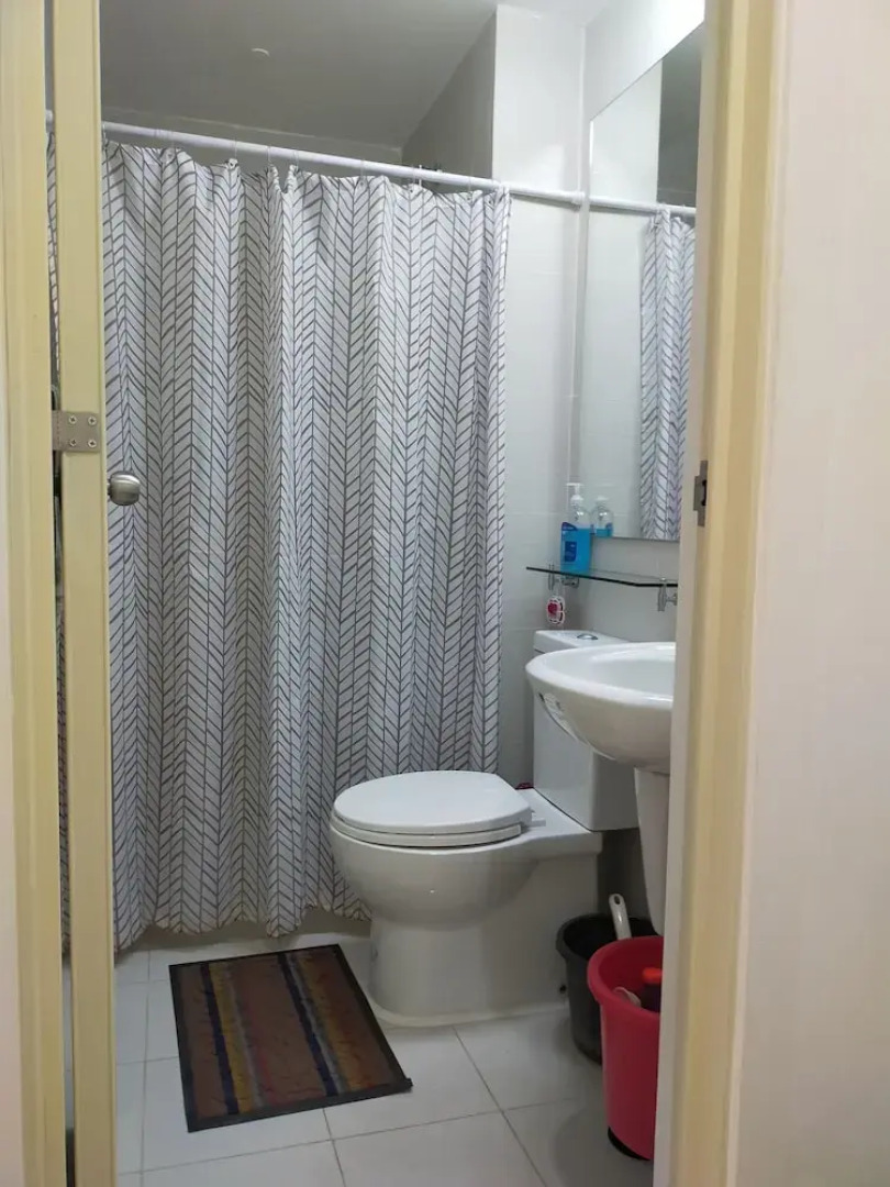 Condo at Azure by Metro Booking BNB