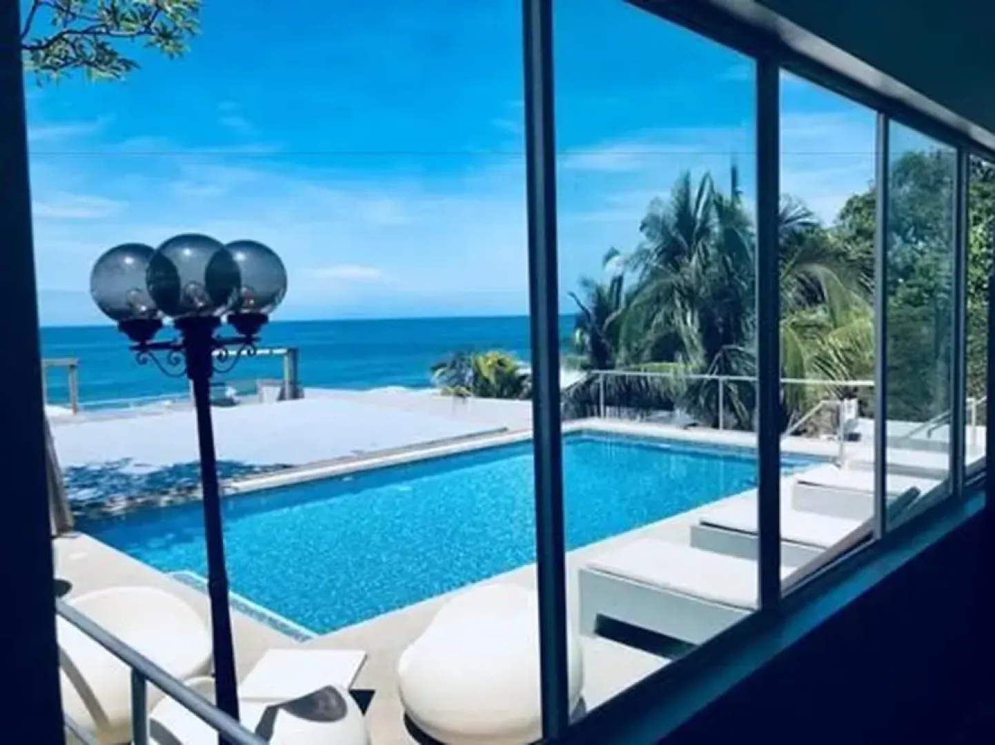 Blú Bar