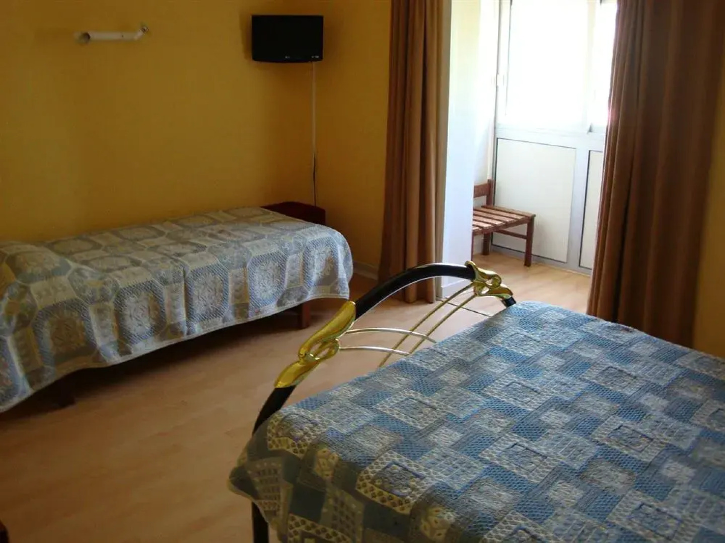 Auberge Du Pont Canal