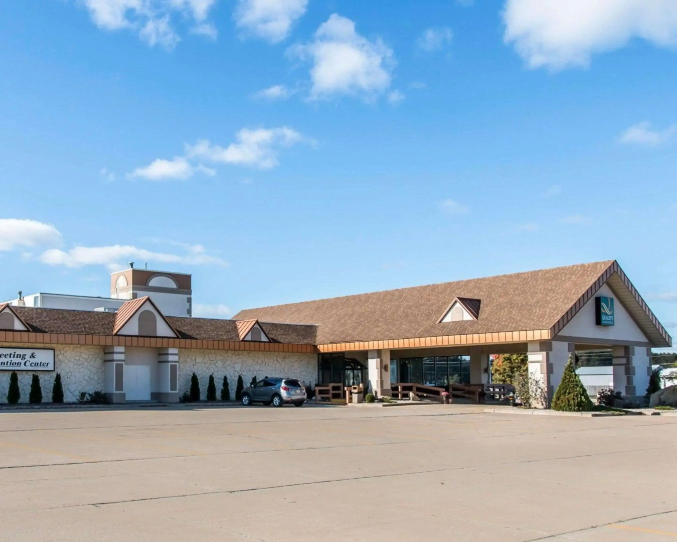 Quality Inn & Suites Escanaba North