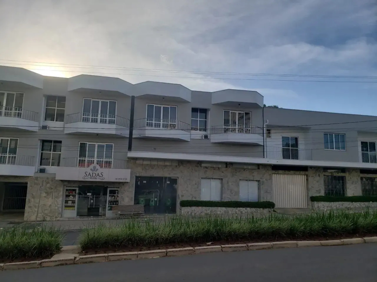 Sadas Hotel