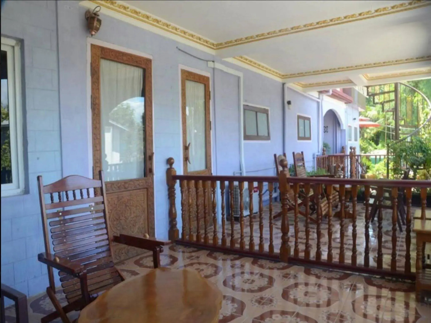 Golden Empress Hotel