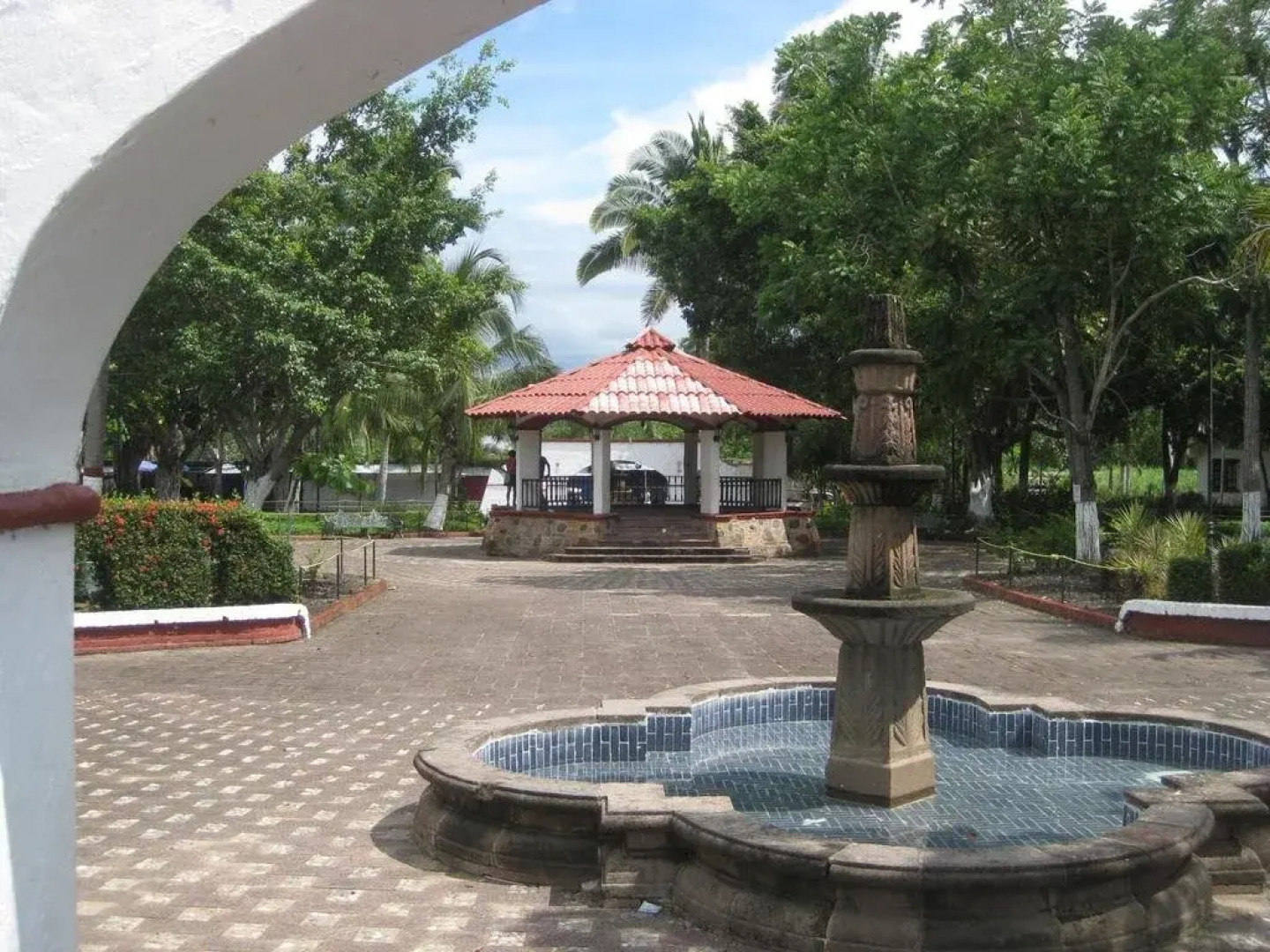 Castillo Plaza Hotel